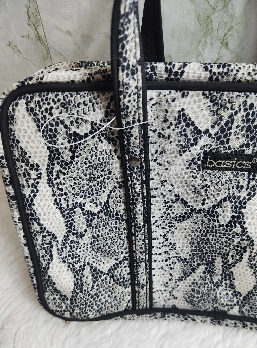 Basics Toiletry Travel Bag